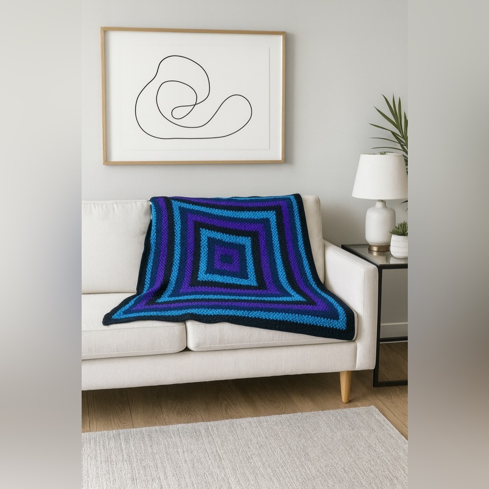 Brand new! 🧶 Crochet Blanket in a Modern Geometric Design. 6’8 X 6’8